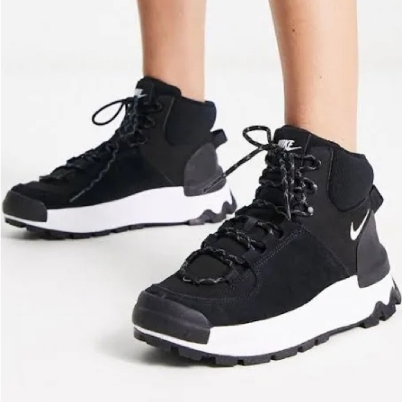 Nike Nike City Classic Black and White Mid-Top Boots - Picture 1 of 8
